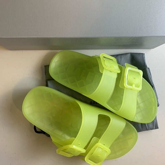 Balenciaga Slides Yellow BNEW Sz 38 - Picture 1 of 7